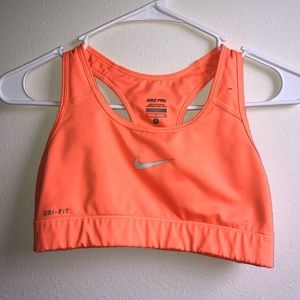 Nike Pro Sports Bra
